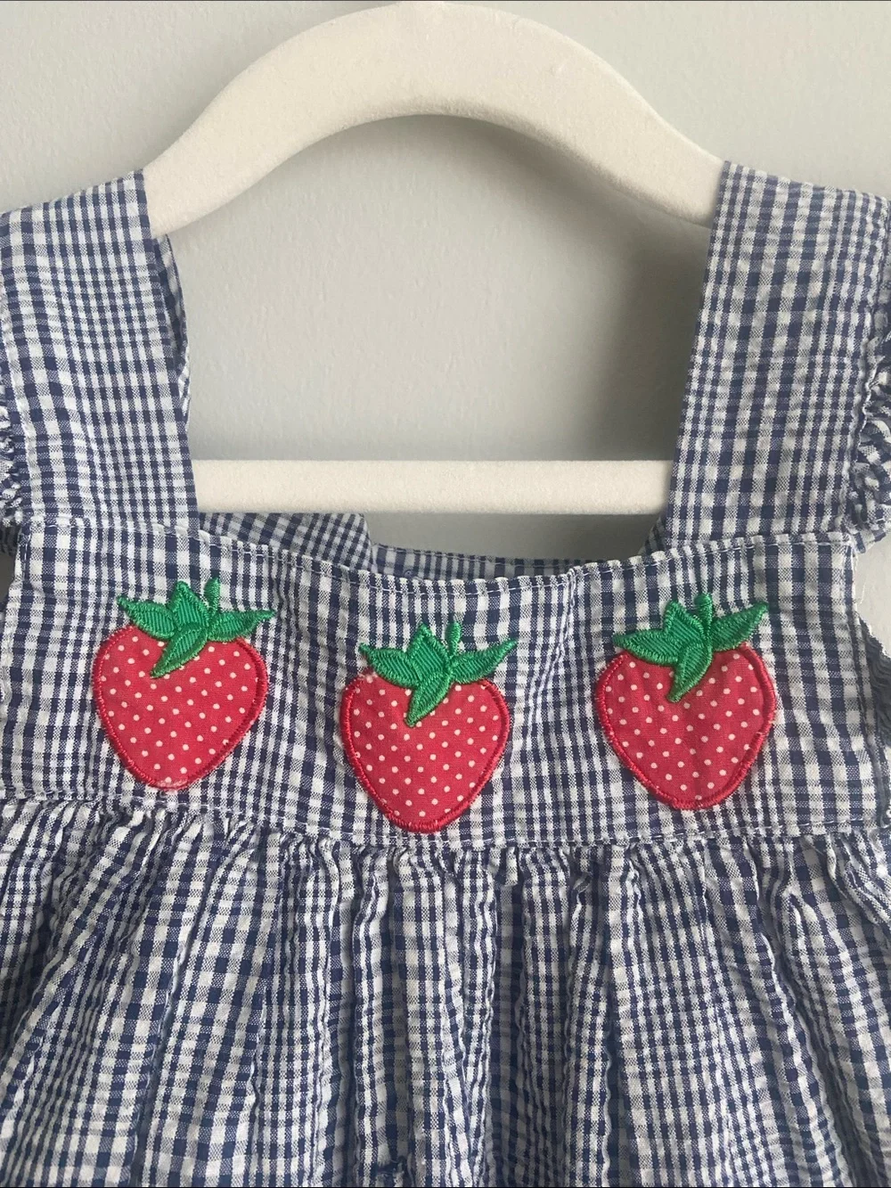 Vintage gingham strawberry dress girls size 5